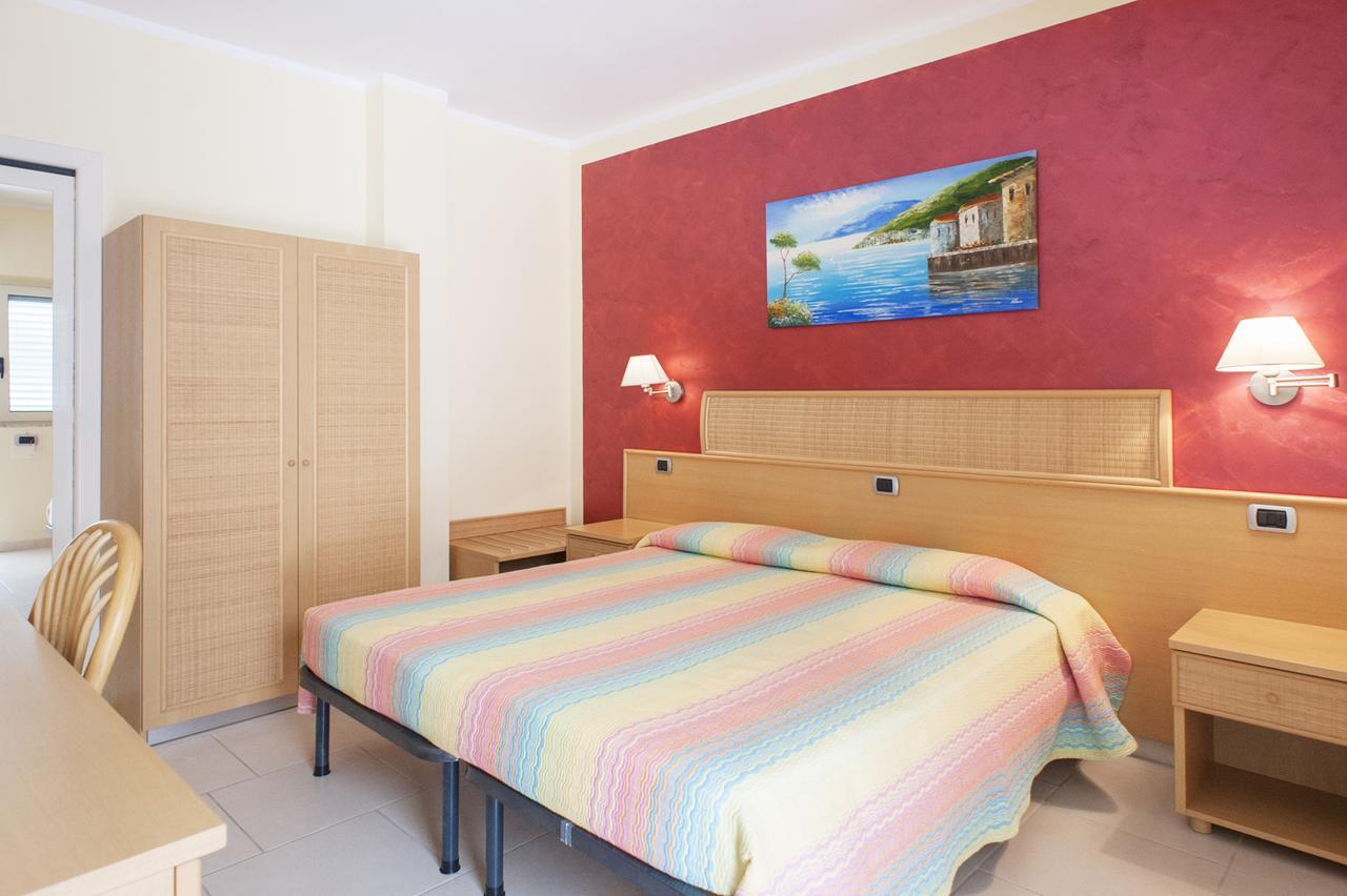 Hotel La Tramontana ซาน โดมิโน ภายนอก รูปภาพ