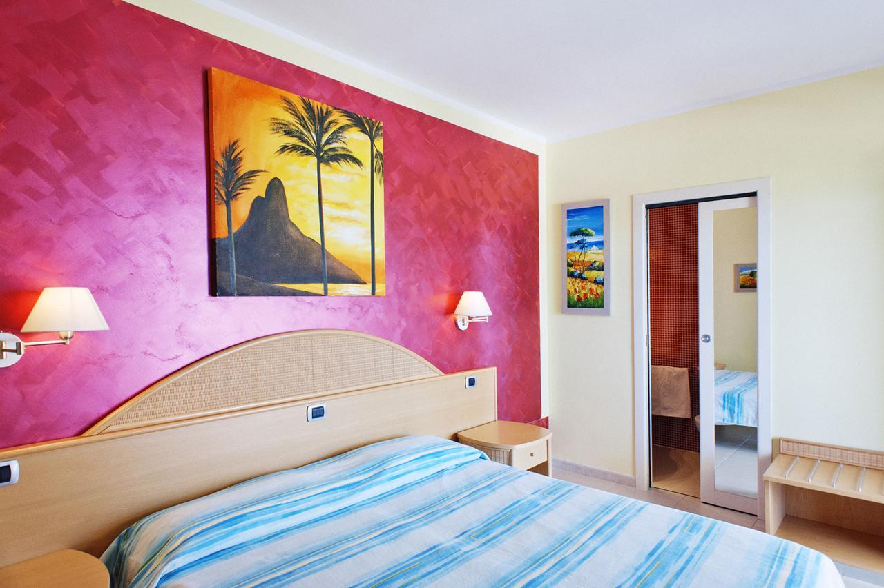 Hotel La Tramontana ซาน โดมิโน ภายนอก รูปภาพ
